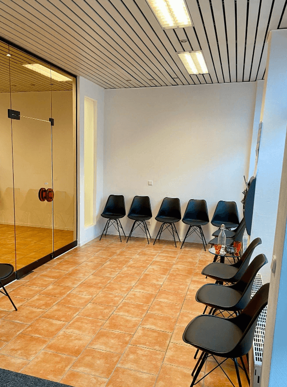 Wartebereich unserer Praxis